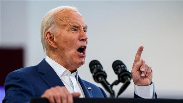 بايدن: الولايات المتحدة تواصل قيادة تحالف يضم أكثر من 50 دولة لدعم أوكرانيا