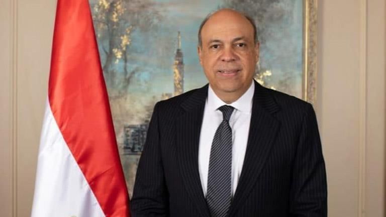 وزير الطيران يبحث التعاون مع الملحق الإقليمي لإدارة الجمارك بالشرق الأوسط