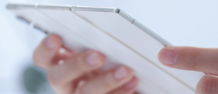 تكنولوجيا: هاتف Phantom Ultimate 2 يقدم رؤية جديدة لمستقبل الهواتف القابلة للطي