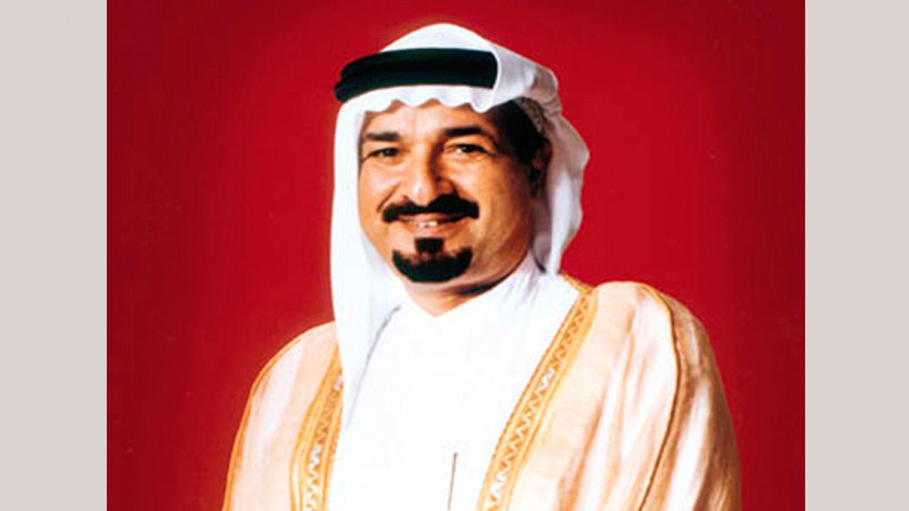 الامارات | حميد بن راشد يستقبل موظفات الديوان الأميري بعجمان .. ويشيد بإنجازات المرأة الإماراتية في تعزيز تنمية الوطن