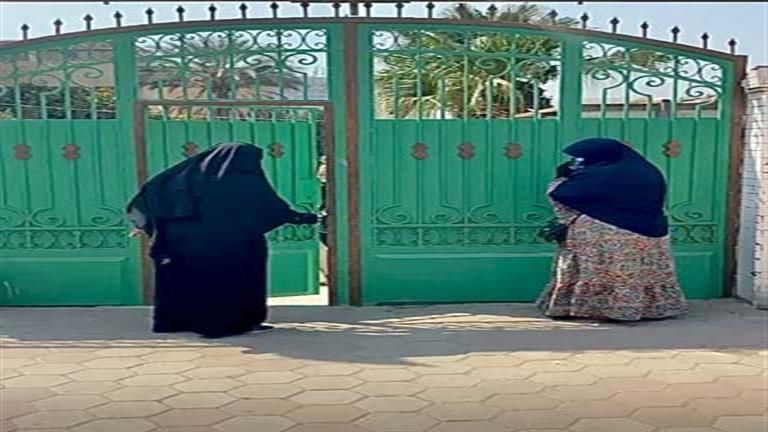 امتحانات الثانوية العامة.. انتهاء اختبار الفيزياء والتاريخ في الدور الثاني- صور