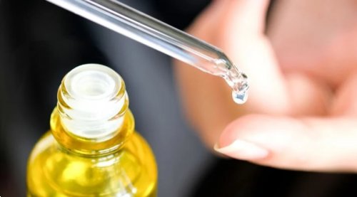 هترجعي شباب من تاني.. سيروم طبيعي للبشرة من منزلك للبشرة هيقضي على الكلف والتصبغات في غمضة عين