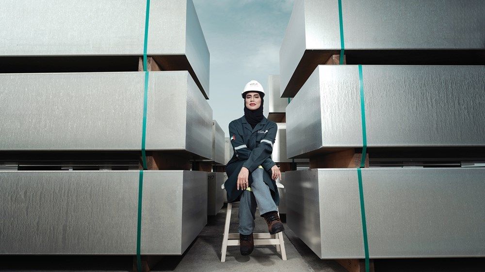 مهندسات إماراتيات يُبدعن في الطاقة والصناعة