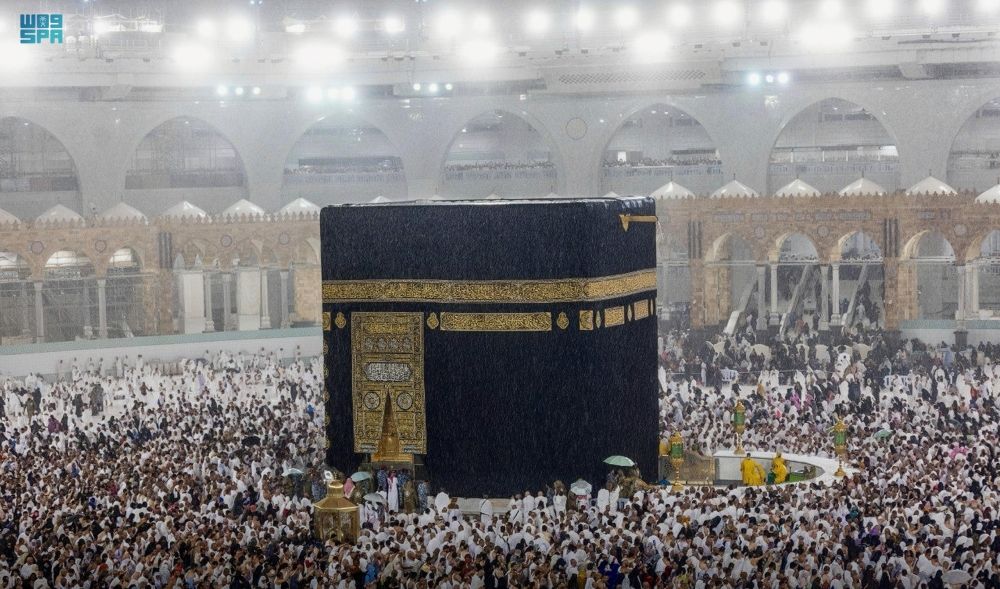 صور| أمطار غزيرة على مكة المكرمة
