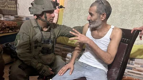 إسرائيليون يطالبون بإعادة الأسير المحرر فرحات القاضي إلى أنفاق غزة.. لهذا السبب