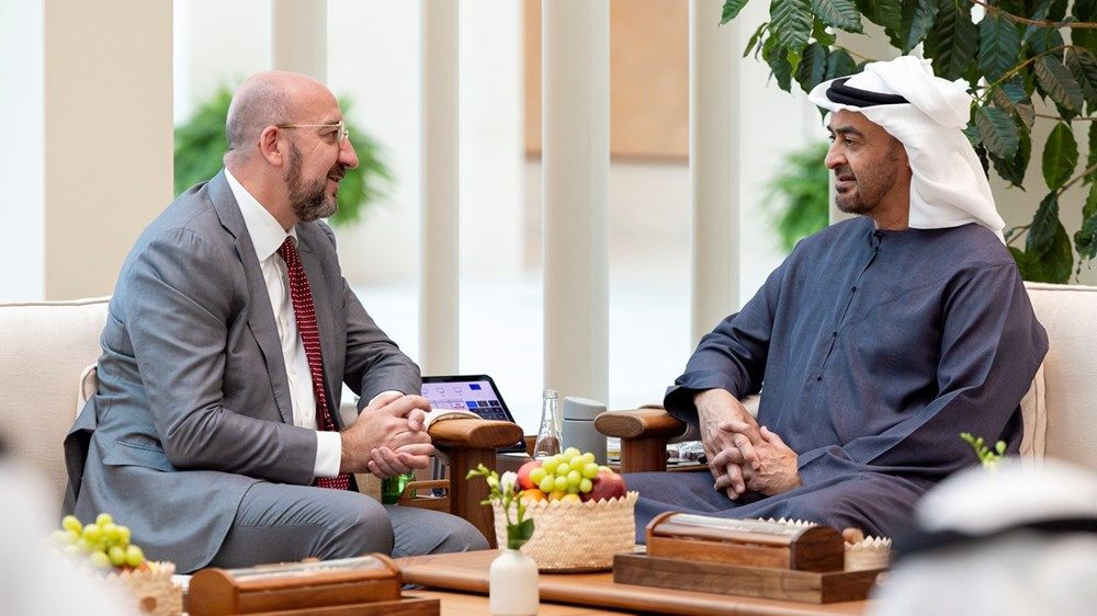 رئيس الدولة يبحث مع رئيس المجلس الأوروبي سبل تعزيز العلاقات بين الإمارات والاتحاد الأوروبي والتطورات في المنطقة