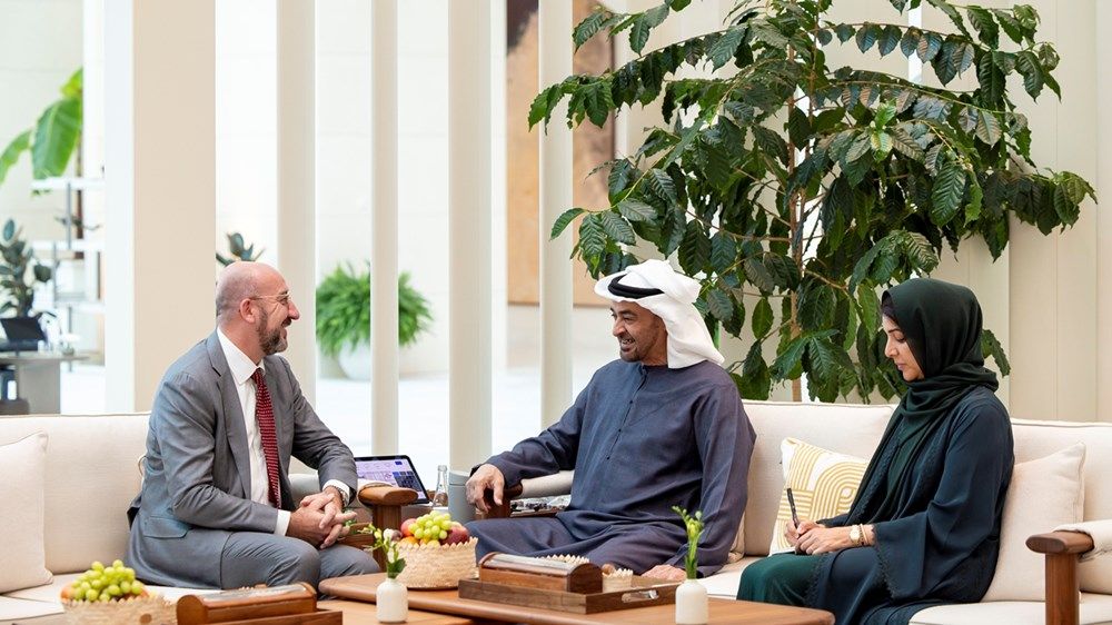 رئيس الدولة يبحث مع رئيس المجلس الأوروبي سبل تعزيز العلاقات بين الإمارات والاتحاد الأوروبي والتطورات في المنطقة