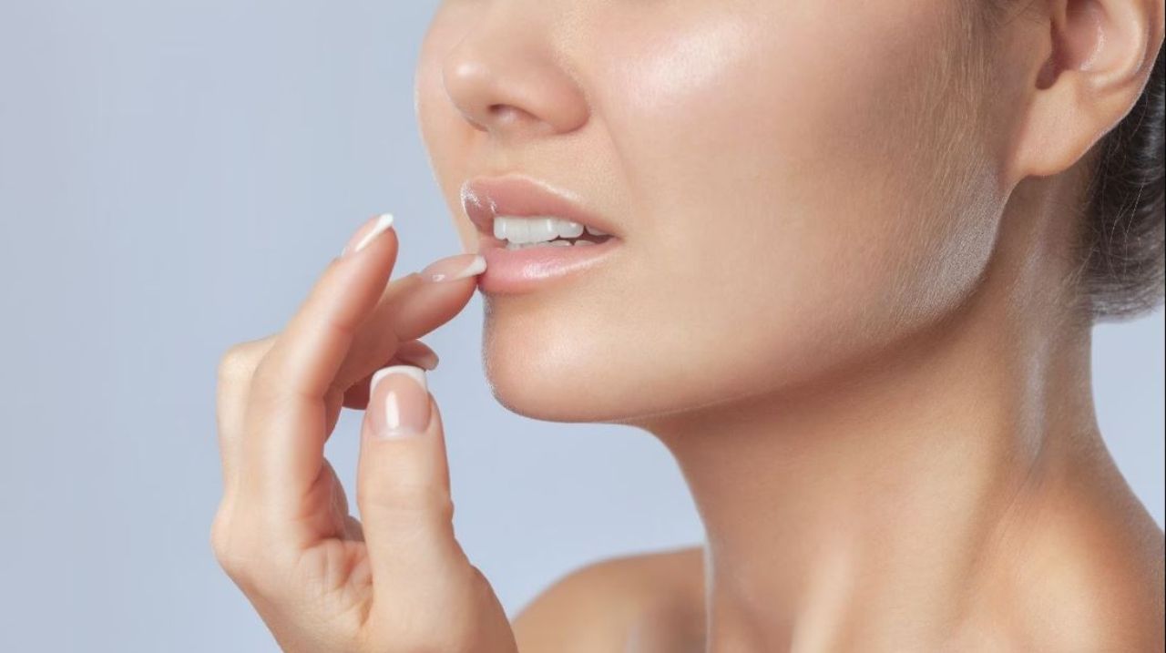 هل شمع العسل مفيد للبشرة تعرفي على فوائده وطرق استخدامه