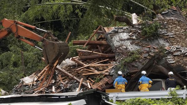 اليابان تشهد اضطراباً في حركة النقل على رغم تراجع «شانشان»