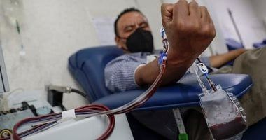 الحبس وغرامة مليون جنيه عقوبة تجميع بلازما الدم بدون ترخيص