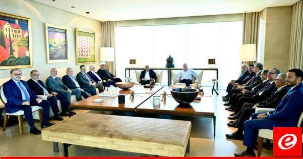 ميقاتي استقبل وفدا من"منتدى حوار بيروت" وبحث معه جملة مطالب تتعلق بالعاصمة