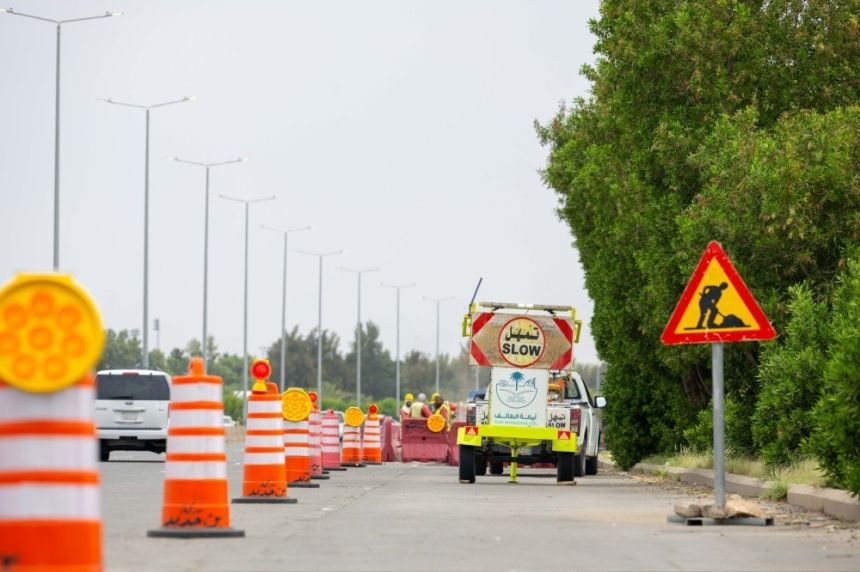 تنفيذ 40 مشروعاً لتطوير الطرق وتسهيل حركة المشاة والمركبات في الطائف