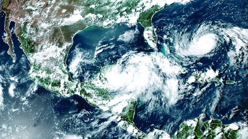 الامارات | العاصفة المدارية تضعف اليوم.. وتأثيرات «غير مباشرة» حتى غد