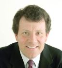 هل تمثل أوروبا قدوة أو عبرة لأمريكا؟