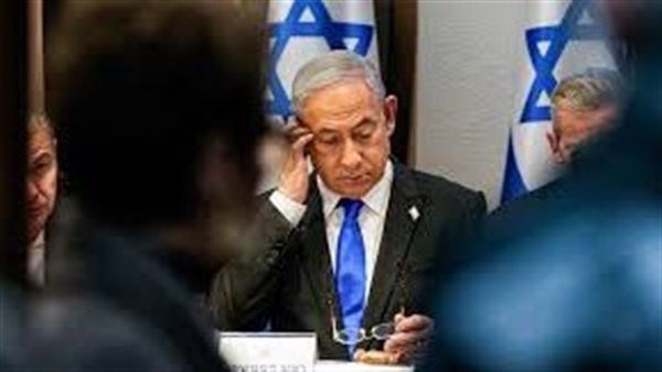 هآرتس: مسؤول بارز في الحكومة يهاجم نتنياهو ويصف تصرفاته بالفظاظة والدموية