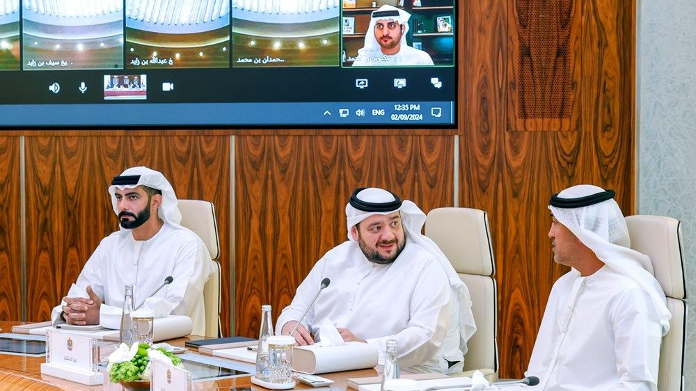 برئاسة محمد بن راشد.. مجلس الوزراء يطلع على نتائج جهود تطوير البنية التشريعية الاقتصادية والاستثمارية في الدولة