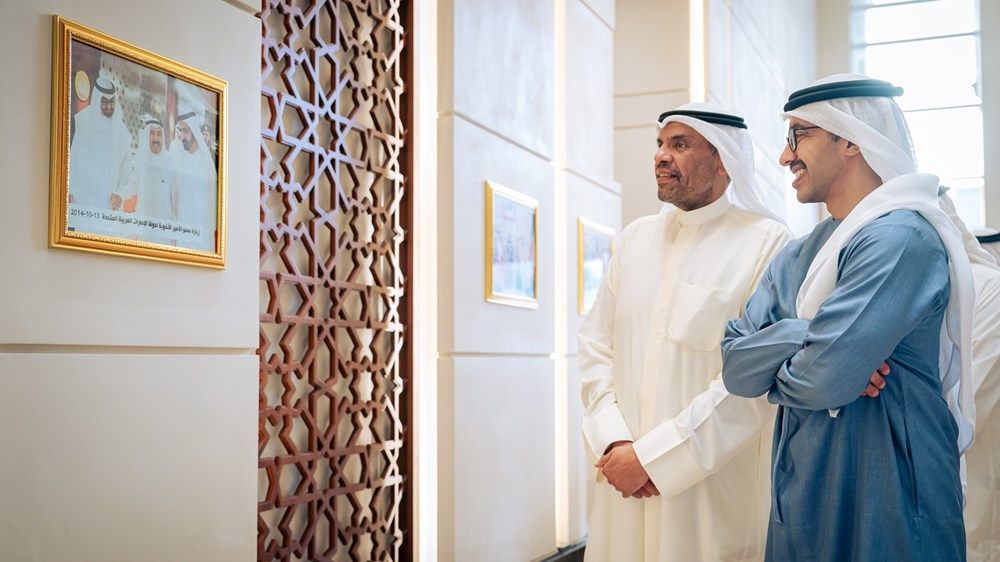 عبدالله بن زايد ووزير خارجية الكويت يفتتحان المبنى الجديد لسفارة الكويت بأبوظبي