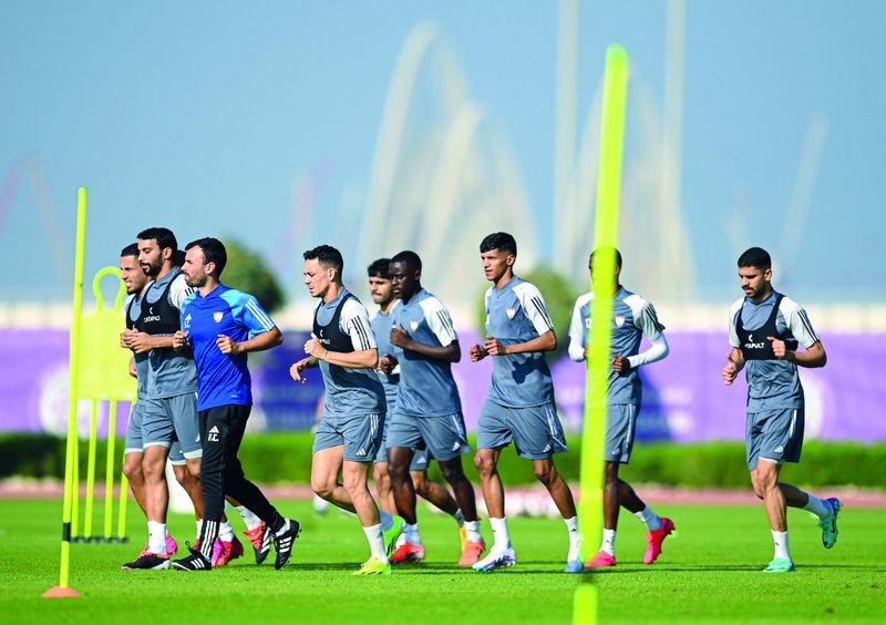 الامارات | متابعة فنية لأكثر من عام وراء ضم  «ثلاثي أوروبا» إلى المنتخب