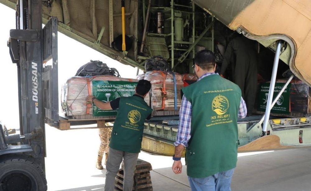 السعودية تواصل الإنزال الجوي للمساعدات الغذائية على غزة