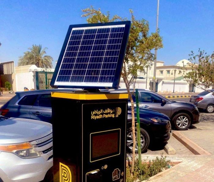 الخليج اليوم .. شاهد.. بدء تطبيق مواقف السيارات بالرياض.. والكشف عن قيمة الوقوف بالساعة و موعد الفترة المجانية