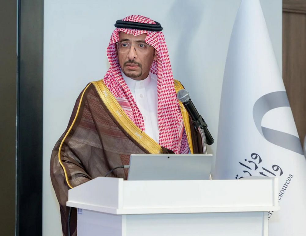 وزير الصناعة يبحث في الصين استقطاب الاستثمارات النوعية