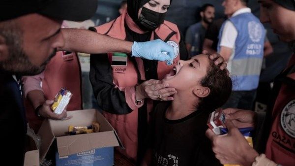 الدعم الإماراتي يسرّع تلقيح أكثر من 187 ألف طفل في غزة