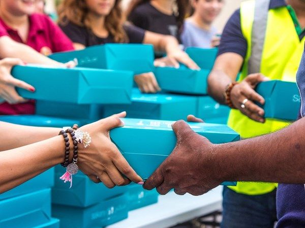 شيخة بنت سيف: الإمارات رائدة عالمياً في العمل الخيري