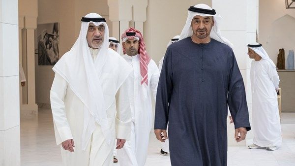 رئيس الدولة يستقبل النائب الأول لرئيس مجلس الوزراء وزير الدفاع والداخلية الكويتي