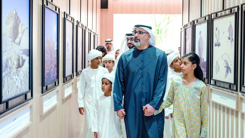 الامارات | خالد بن محمد يزور «أبوظبي الدولي للصيد والفروسية»