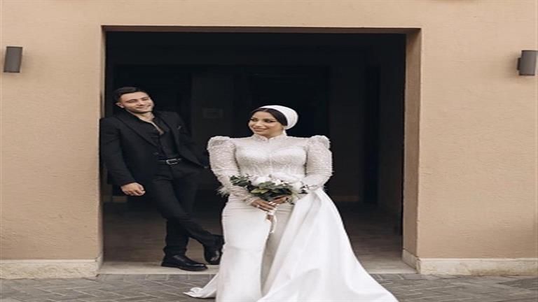 خطفت الأنظار.. إطلالة ساحرة لـ البلوجر مريم سيف في حفل زفافها