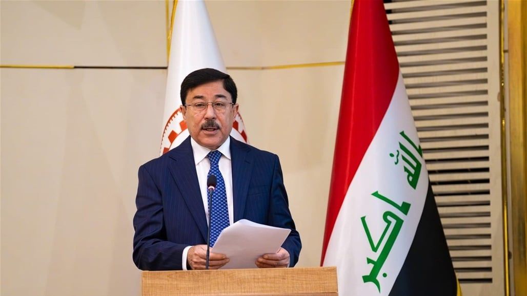 تحركات نيابية لـ"سحب يد" محافظ البنك المركزي