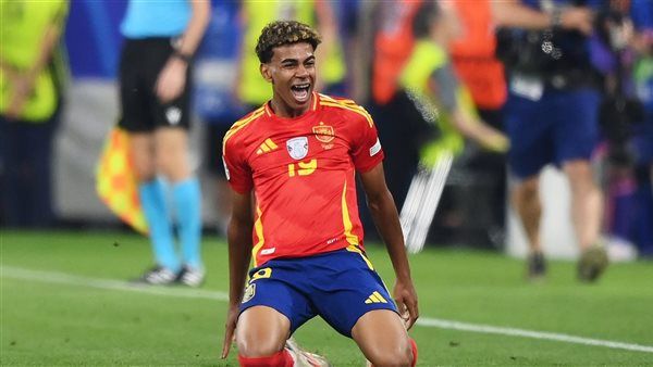 كأصغر مرشح في تاريخ الجائزة المرموقة.. لامين يامال يحطم رقم مبابي