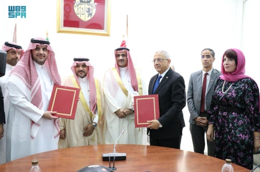 توقيع عقد إنجاز مشروع إنشاء مستشفى الملك سلمان الجامعي في تونس