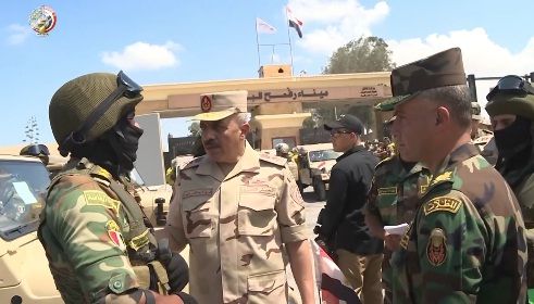 فيديو .. رئيس الأركان يتفقد إجراءات التأمين على الحدود الشمالية الشرقية
