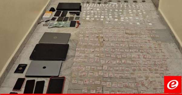 الجيش: توقيف أحد أهم تجّار مادة الهيرويين في الحمودية ومواطنَين لإقدامهما على الاتجار بالمخدرات بحي السلّم والغبيري