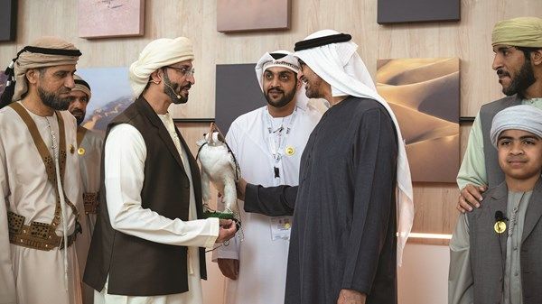 رئيس الدولة: حريصون على ربط الأجيال الجديدة بتاريخها وموروثها الحضاري