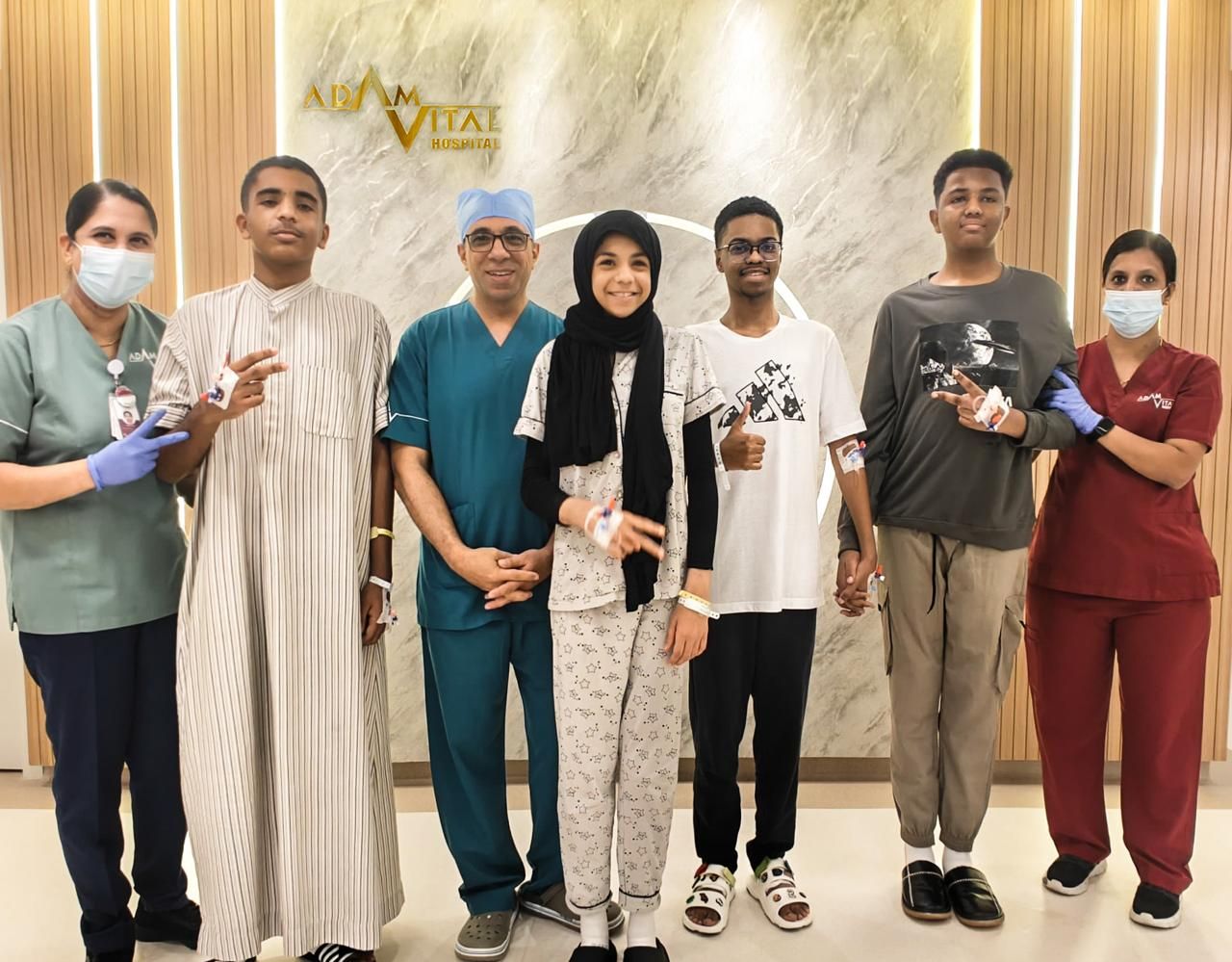 الامارات | إنجاز طبي جديد في دبي:11 عملية جراحية ناجحة للجنف في ثلاثة أيام