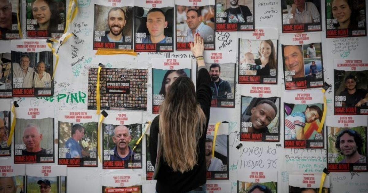 بدون إسرائيل.. الإدارة الأميركية تدرس عقد صفقة أحادية مع حماس