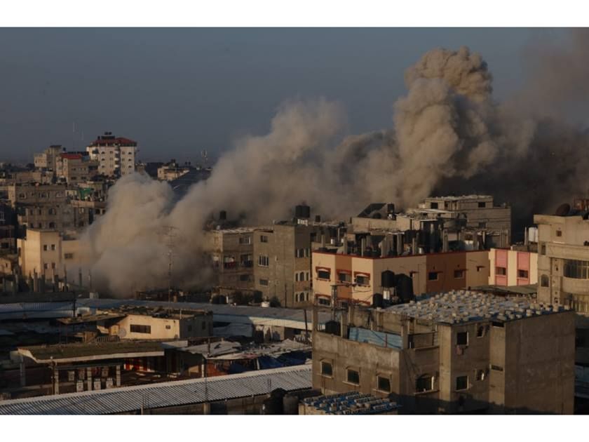 استشهاد أربعة فلسطينيين في قصف للاحتلال الإسرائيلي على حي الزيتون جنوب مدينة غزة