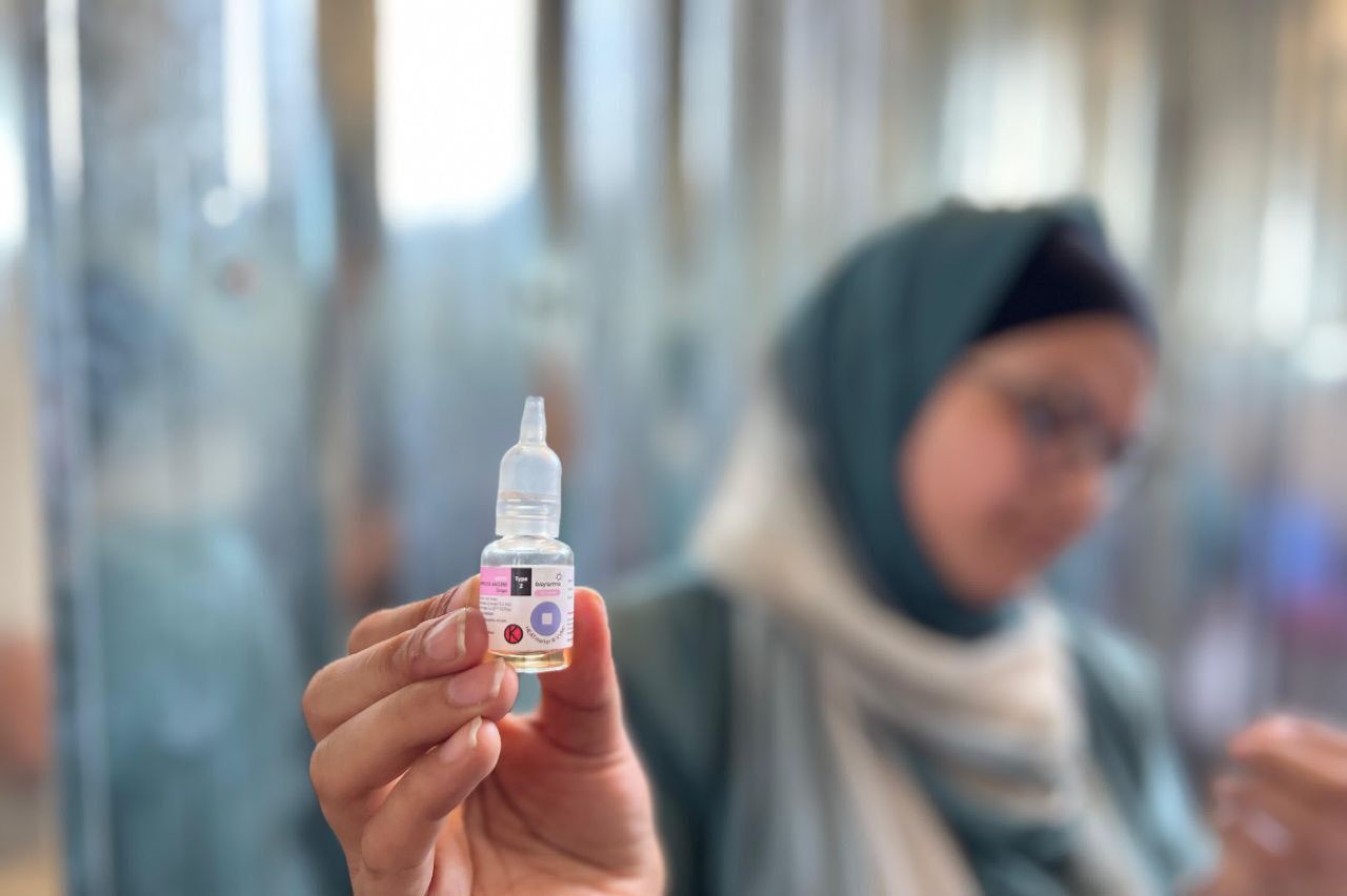 وزارة الصحة الفلسطينية تواصل حملات التطعيم جنوب القطاع ضد شلل الأطفال.. صور