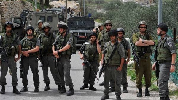 إصابة متضامنة أجنبية برصاصة إسرائيلية في الرأس جنوب نابلس