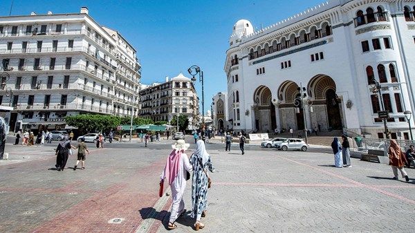 24 مليون جزائري يتوجهون اليوم إلى مراكز الاقتراع في الانتخابات الرئاسية