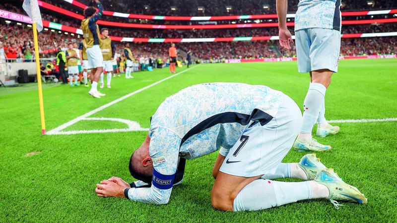 الامارات | رونالدو بعد تسجيل الهدف 900.. يطمع في «1000»