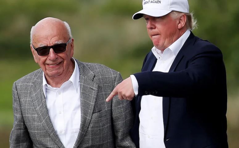 وريث عائلة مردوخ يعلن تأييد كامالا هاريس