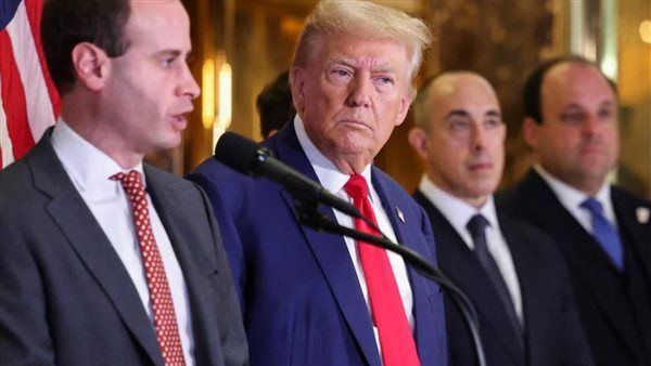 تأجيل النطق بالحكم على ترامب في قضيةممثلة إباحية إلى ما بعد الانتخابات