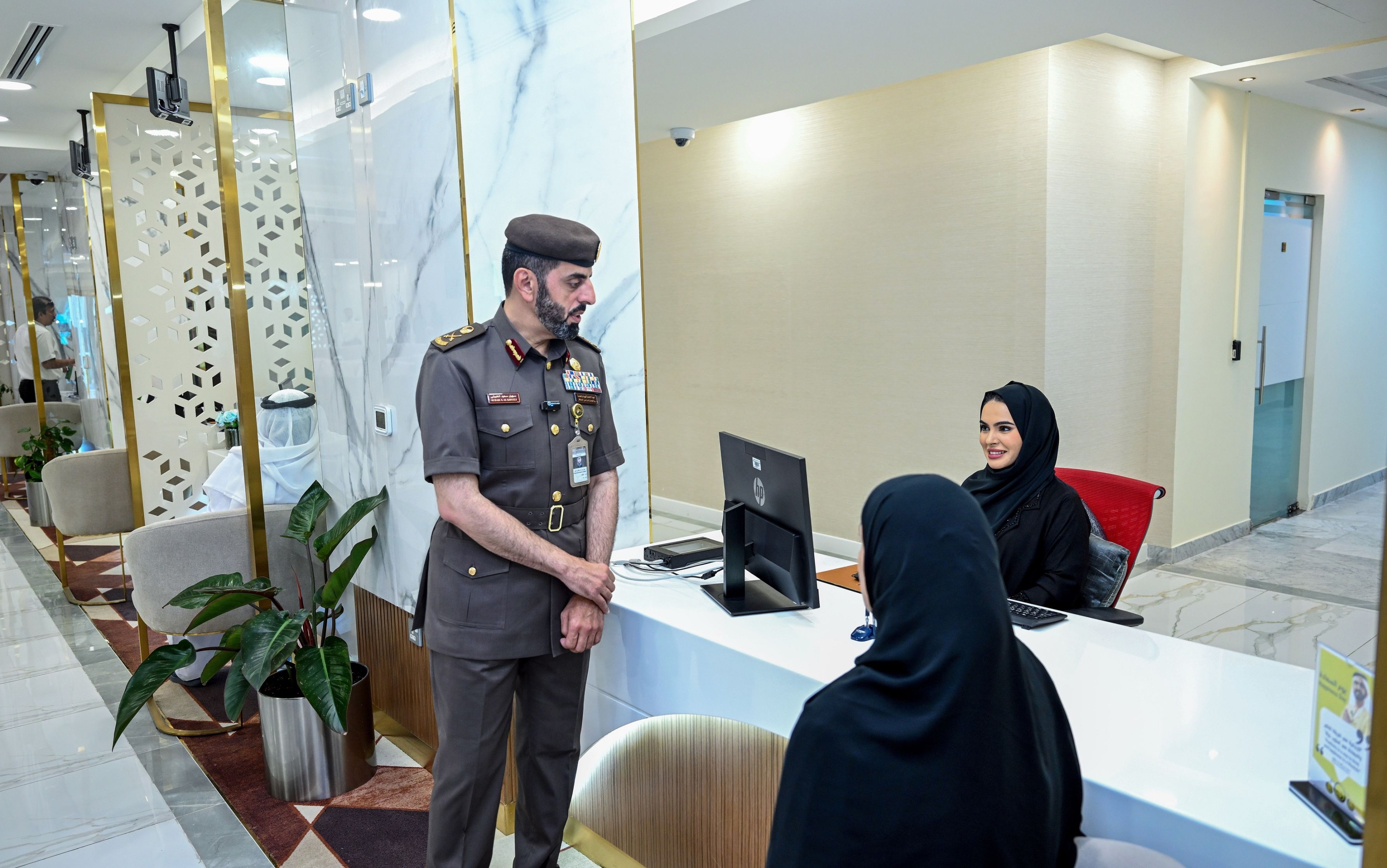 الامارات | "الهوية والجنسية": 88% ممن تقدموا بطلب تعديل أوضاعهم استمروا بالبقاء في الدولة