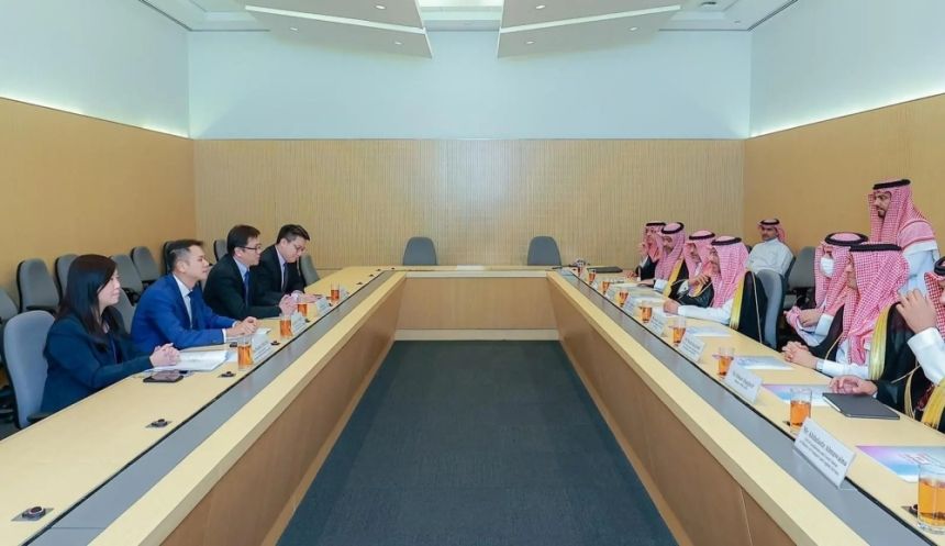 بعد نشاط مكثف.. وزير الصناعة يختتم زيارته الرسمية إلى الصين