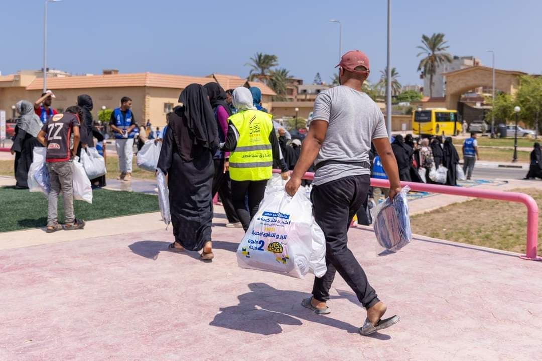 شمال سيناء تستقبل قوافل الخير للتحالف الوطنى وصندوق تحيا مصر.. صور