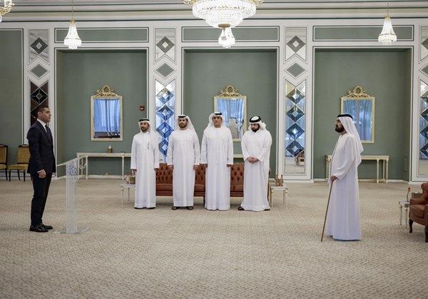 أمام محمد بن راشد.. 5 مفتشين قضائيين جُدد يؤدون اليمين القانونية