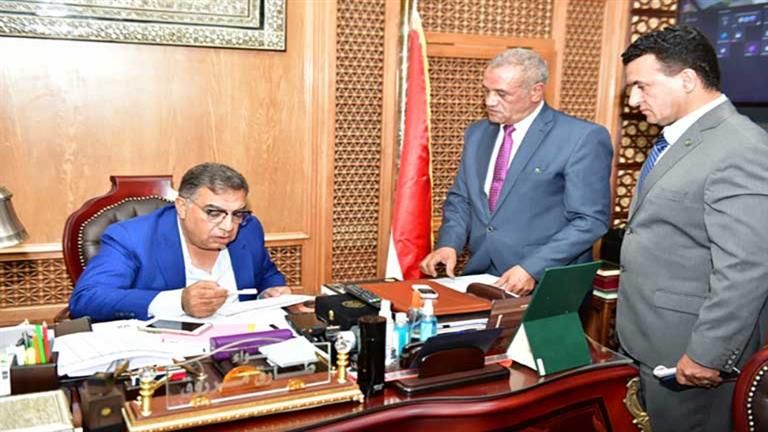 محافظ الدقهلية يعتمد تعيين 969 معلمًا مساعدًا لرياض الأطفال ومعلمًا مساعدًا للصفوف الأولي ضمن مسابقة الـ30 ألف معلم